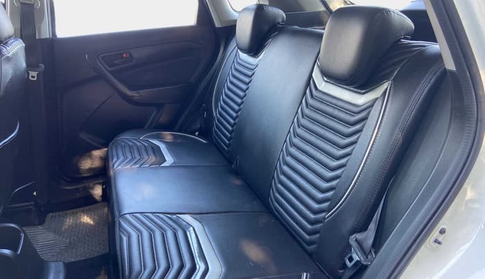 2021 Maruti Vitara Brezza VXI, Petrol, Manual, 9,671 km, Right Side Rear Door Cabin