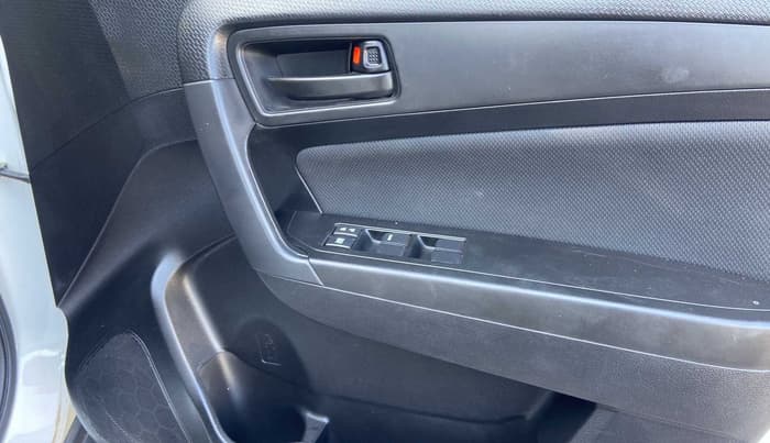 2021 Maruti Vitara Brezza VXI, Petrol, Manual, 9,671 km, Driver Side Door Panels Control
