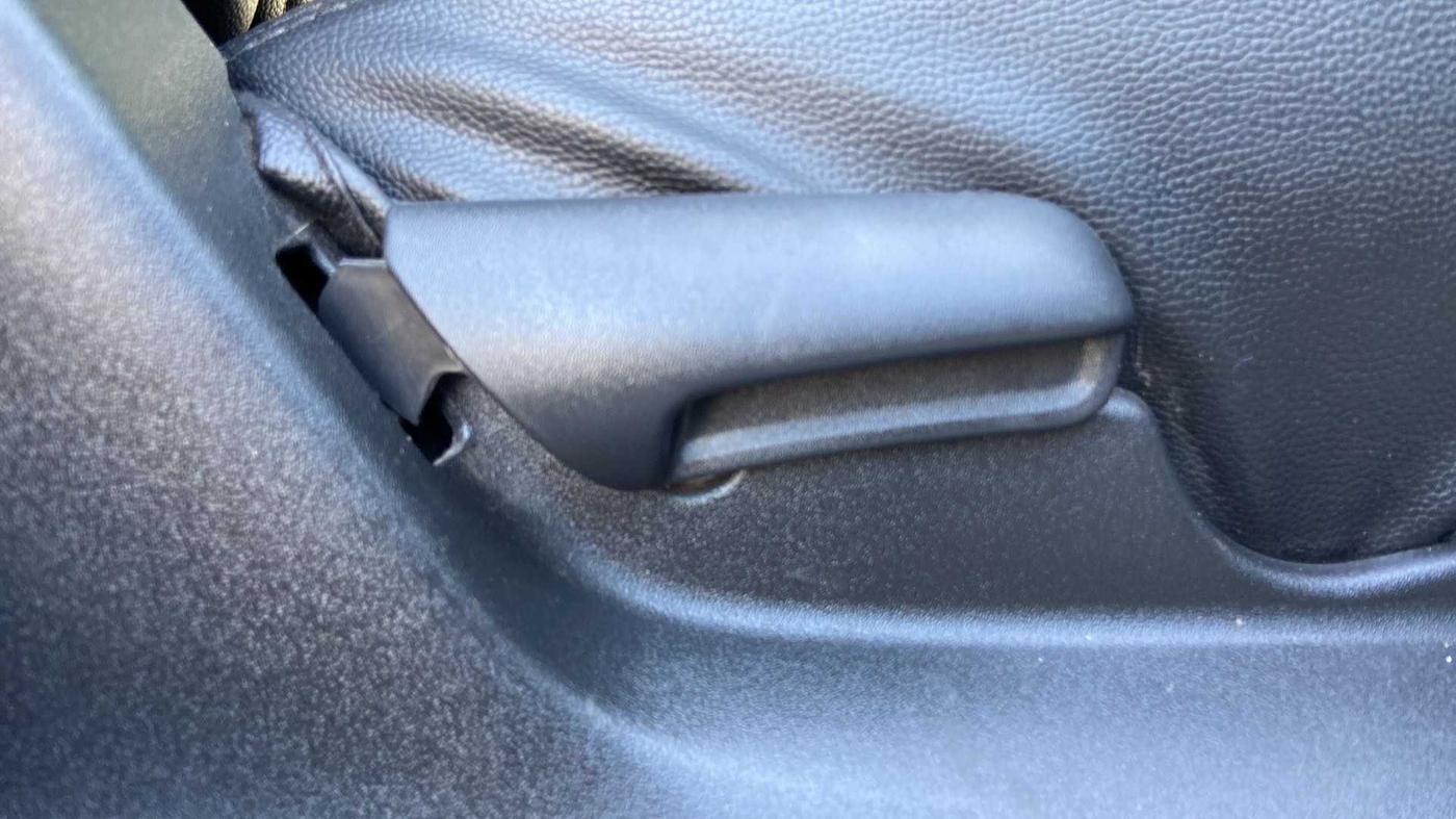 2021 Maruti Vitara Brezza VXI, Petrol, Manual, 9,671 km, Driver Side Adjustment Panel
