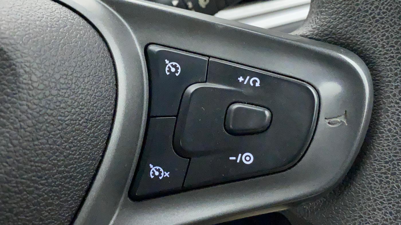 2021 Tata ALTROZ XT PETROL, Petrol, Manual, 34,384 km, Adaptive Cruise Control