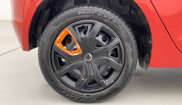 2021 Tata ALTROZ XT PETROL, Petrol, Manual, 34,384 km, Right Rear Wheel