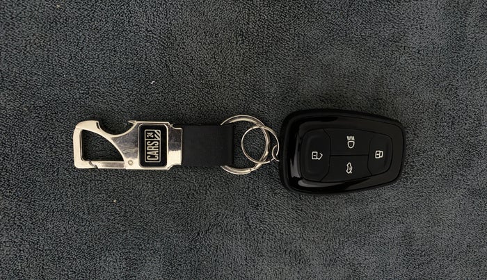 2021 Tata ALTROZ XT PETROL, Petrol, Manual, 34,384 km, Key Close Up
