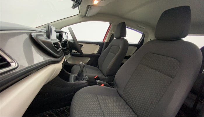 2021 Tata ALTROZ XT PETROL, Petrol, Manual, 34,384 km, Right Side Front Door Cabin