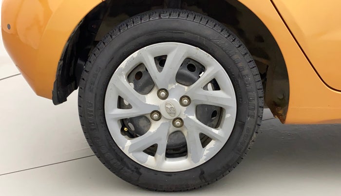 2017 Hyundai Grand i10 SPORTZ 1.2 KAPPA VTVT, Petrol, Manual, 79,457 km, Right Rear Wheel