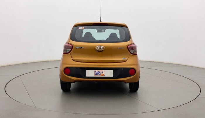 2017 Hyundai Grand i10 SPORTZ 1.2 KAPPA VTVT, Petrol, Manual, 79,457 km, Back/Rear