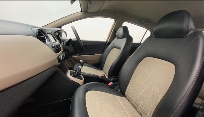2017 Hyundai Grand i10 SPORTZ 1.2 KAPPA VTVT, Petrol, Manual, 79,457 km, Right Side Front Door Cabin