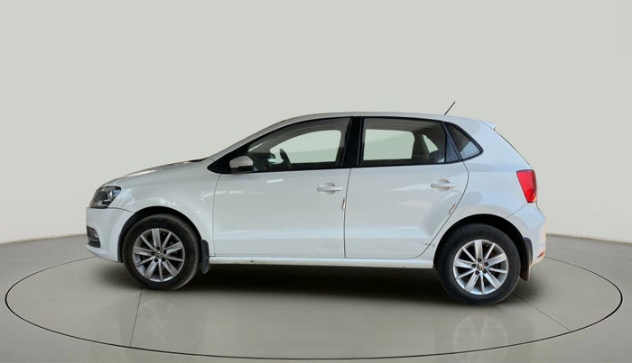 2017 Volkswagen Polo HIGHLINE1.2L, Petrol, Manual, 50,037 km, Left Side