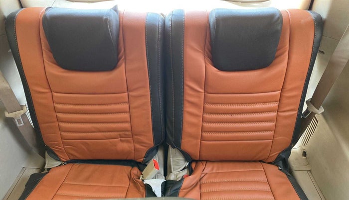 2018 Mahindra XUV500 W10 AT, Diesel, Automatic, 71,884 km, Third Seat Row ( optional )