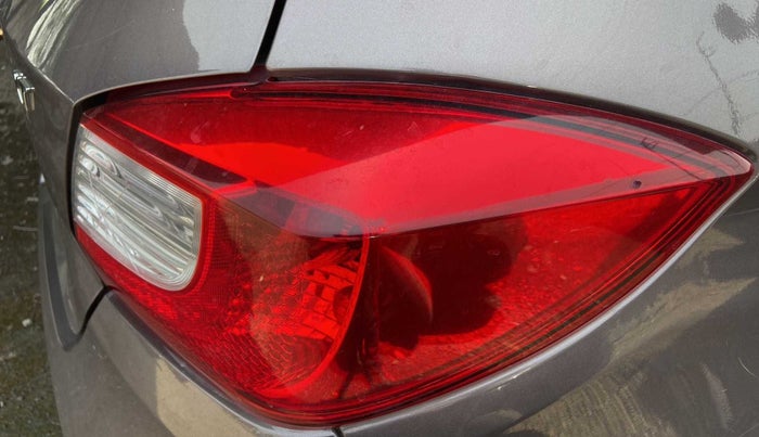 2017 Tata Tiago XT PETROL, Petrol, Manual, 47,245 km, Right tail light - Minor damage