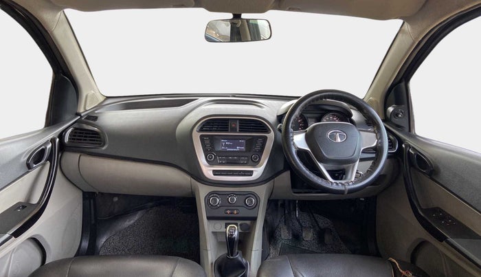 2017 Tata Tiago XT PETROL, Petrol, Manual, 47,245 km, Dashboard