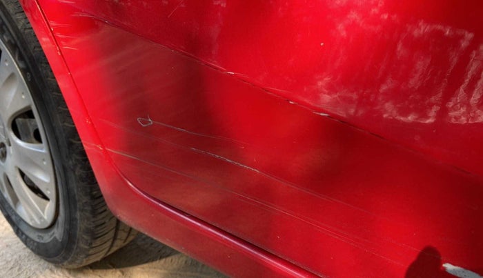 2014 Honda Brio S MT, Petrol, Manual, 97,222 km, Right rear door - Minor scratches