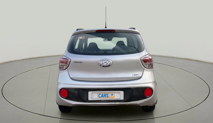 2017 Hyundai Grand i10 SPORTZ (O) AT 1.2 KAPPA VTVT, Petrol, Automatic, 43,563 km, Back/Rear