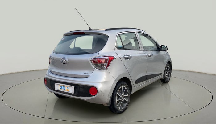 2017 Hyundai Grand i10 SPORTZ (O) AT 1.2 KAPPA VTVT, Petrol, Automatic, 43,563 km, Right Back Diagonal