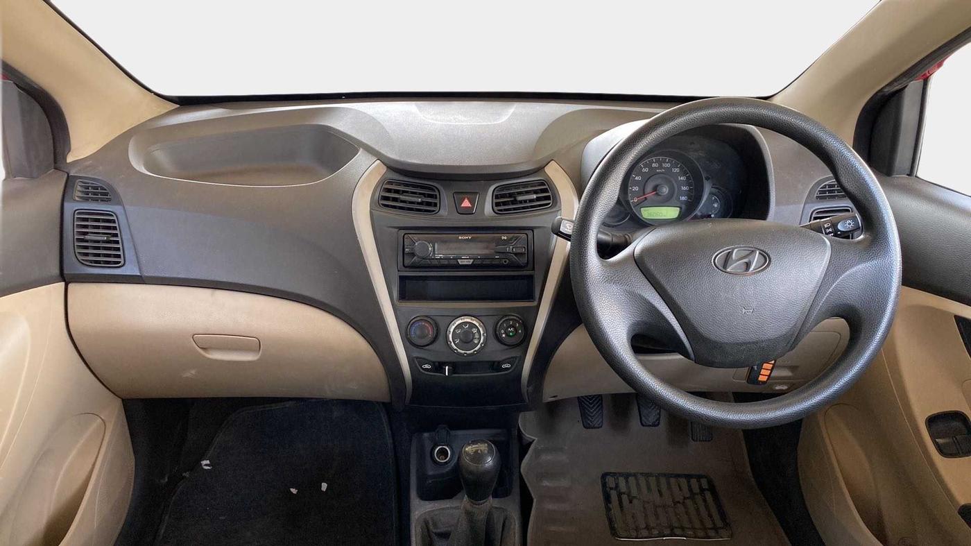 2016 Hyundai Eon ERA +, Petrol, Manual, 36,025 km, Dashboard