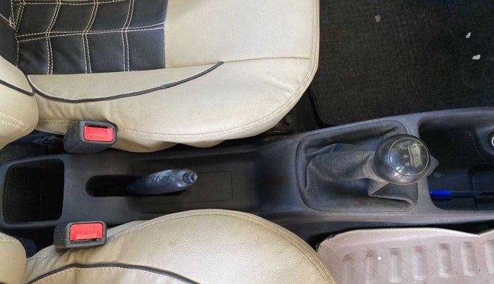 2016 Hyundai Eon ERA +, Petrol, Manual, 36,025 km, Gear Lever