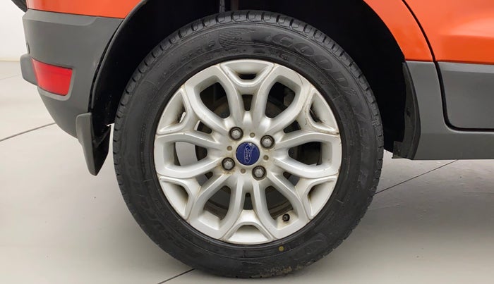 2016 Ford Ecosport TITANIUM+ 1.5L DIESEL, Diesel, Manual, 84,719 km, Right Rear Wheel