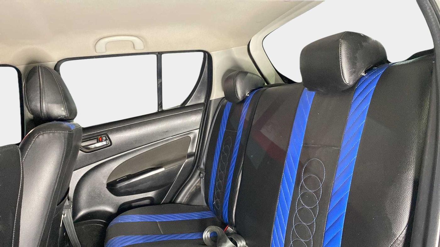 2016 Maruti Swift ZXI, Petrol, Manual, 52,385 km, Right Side Rear Door Cabin