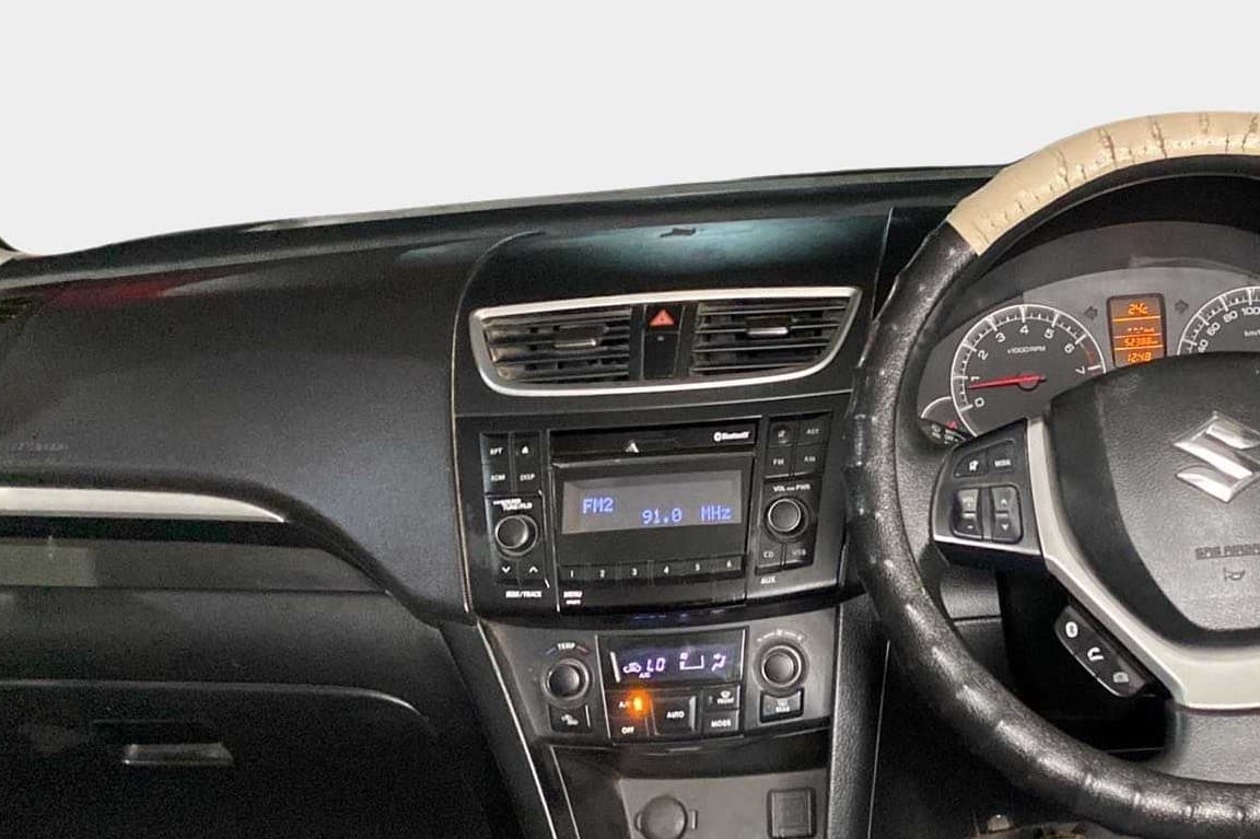 2016 Maruti Swift ZXI, Petrol, Manual, 52,385 km, Air Conditioner