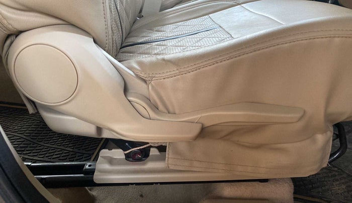 2018 Maruti Dzire VXI AMT, Petrol, Automatic, 43,091 km, Driver Side Adjustment Panel