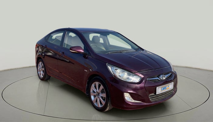 2012 Hyundai Verna FLUIDIC 1.6 CRDI SX, Diesel, Manual, 98,414 km, Right Front Diagonal