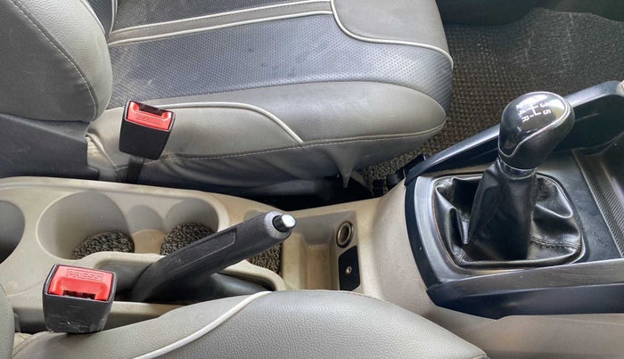 2017 Ford Ecosport AMBIENTE 1.5L DIESEL, Diesel, Manual, 59,634 km, Gear Lever