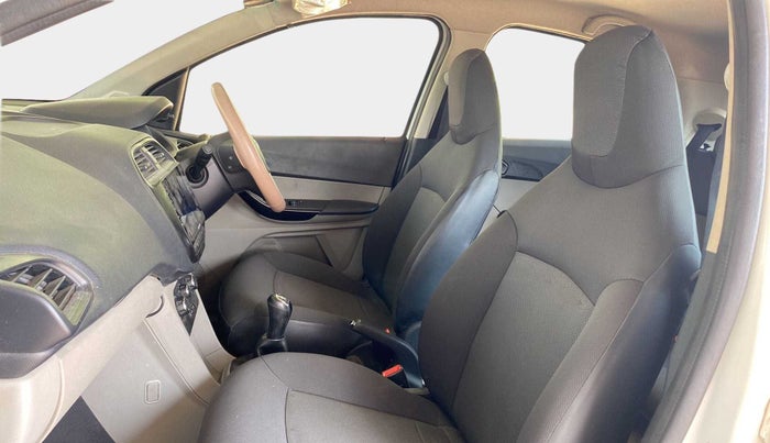 2017 Tata Tiago XM PETROL, Petrol, Manual, 72,749 km, Right Side Front Door Cabin