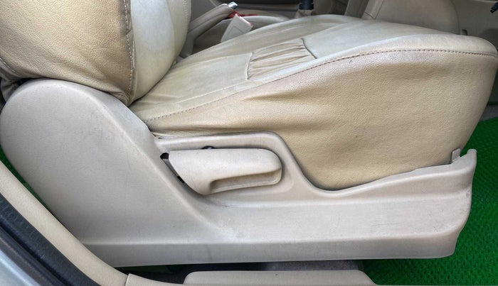 2015 Maruti Swift Dzire VXI, Petrol, Manual, 89,721 km, Driver Side Adjustment Panel