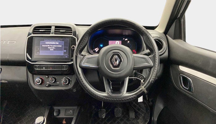 2022 Renault Kwid CLIMBER 1.0 (O) DUAL TONE, Petrol, Manual, 26,318 km, Steering Wheel Close Up