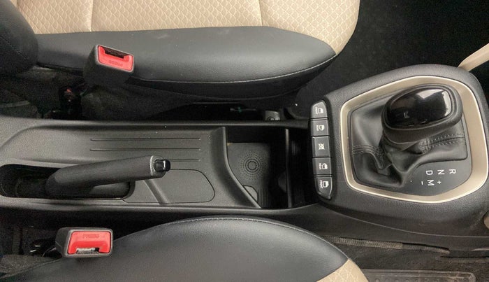 2021 Hyundai NEW SANTRO SPORTZ AMT, Petrol, Automatic, 21,850 km, Gear Lever