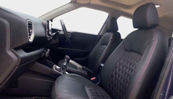 2021 Hyundai VENUE SX 1.0 TURBO, Petrol, Manual, 25,798 km, Right Side Front Door Cabin
