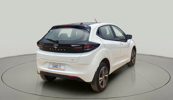 2022 Tata ALTROZ XZA, Petrol, Automatic, 3,780 km, Right Back Diagonal