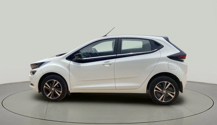 2022 Tata ALTROZ XZA, Petrol, Automatic, 3,780 km, Left Side