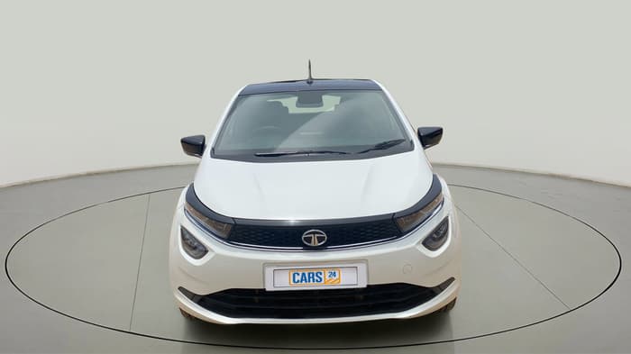 2022 Tata ALTROZ XZA, Petrol, Automatic, 3,780 km, Front