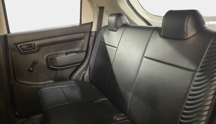 2021 Maruti S PRESSO VXI CNG, CNG, Manual, 43,248 km, Right Side Rear Door Cabin