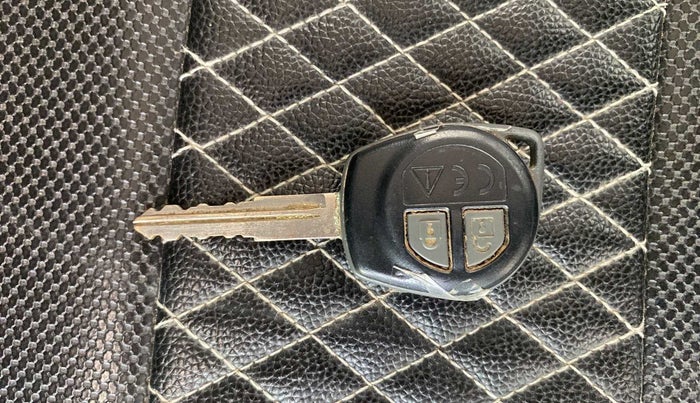 2018 Maruti Baleno DELTA PETROL 1.2, Petrol, Manual, 54,487 km, Key Close Up