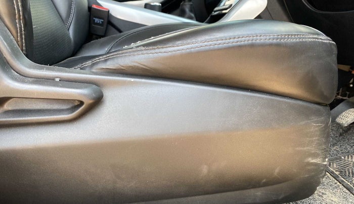 2021 Tata NEXON XM PETROL, Petrol, Manual, 33,481 km, Driver Side Adjustment Panel
