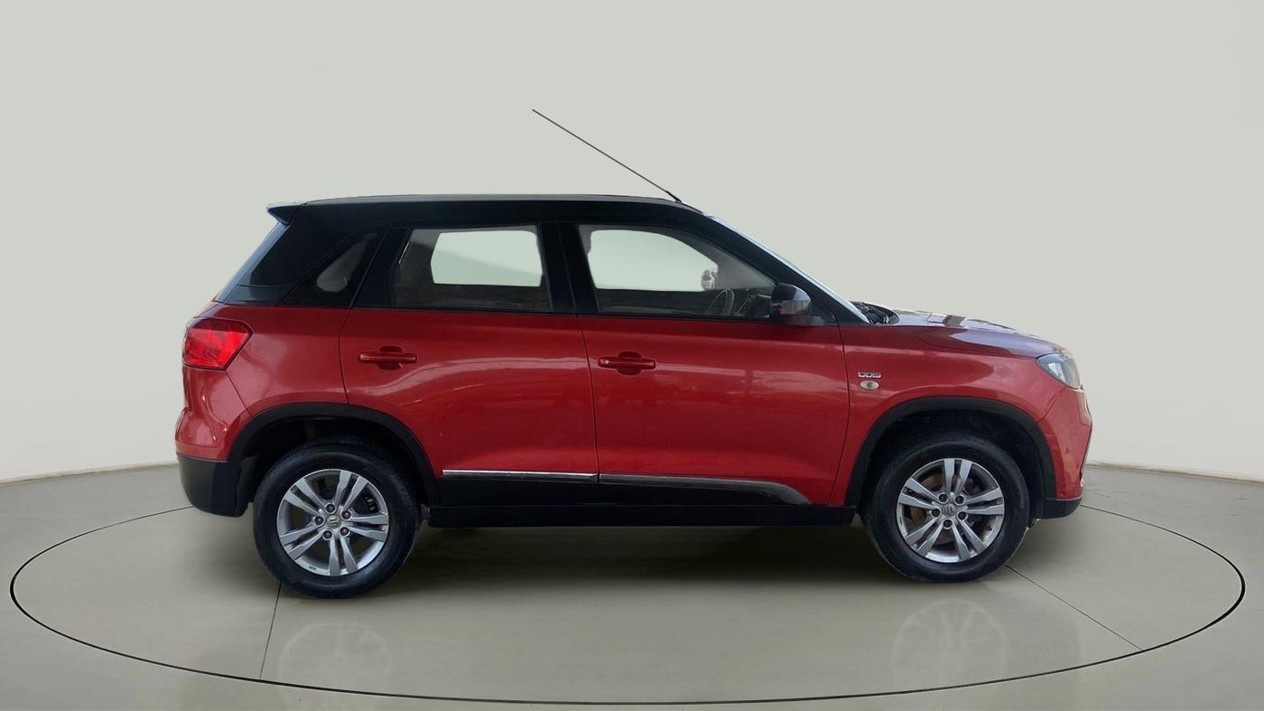 2017 Maruti Vitara Brezza ZDI, Diesel, Manual, 1,09,863 km, Right Side View