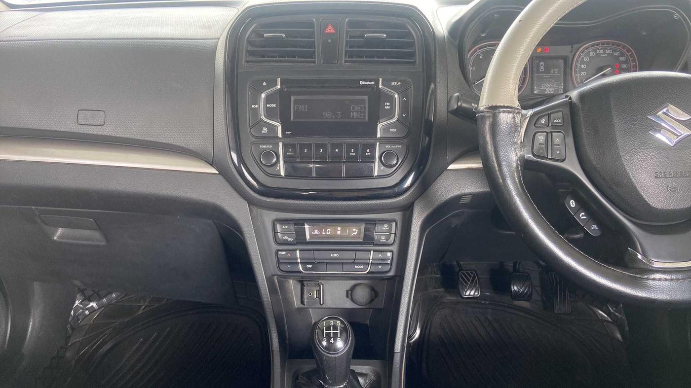 2017 Maruti Vitara Brezza ZDI, Diesel, Manual, 1,09,863 km, Air Conditioner