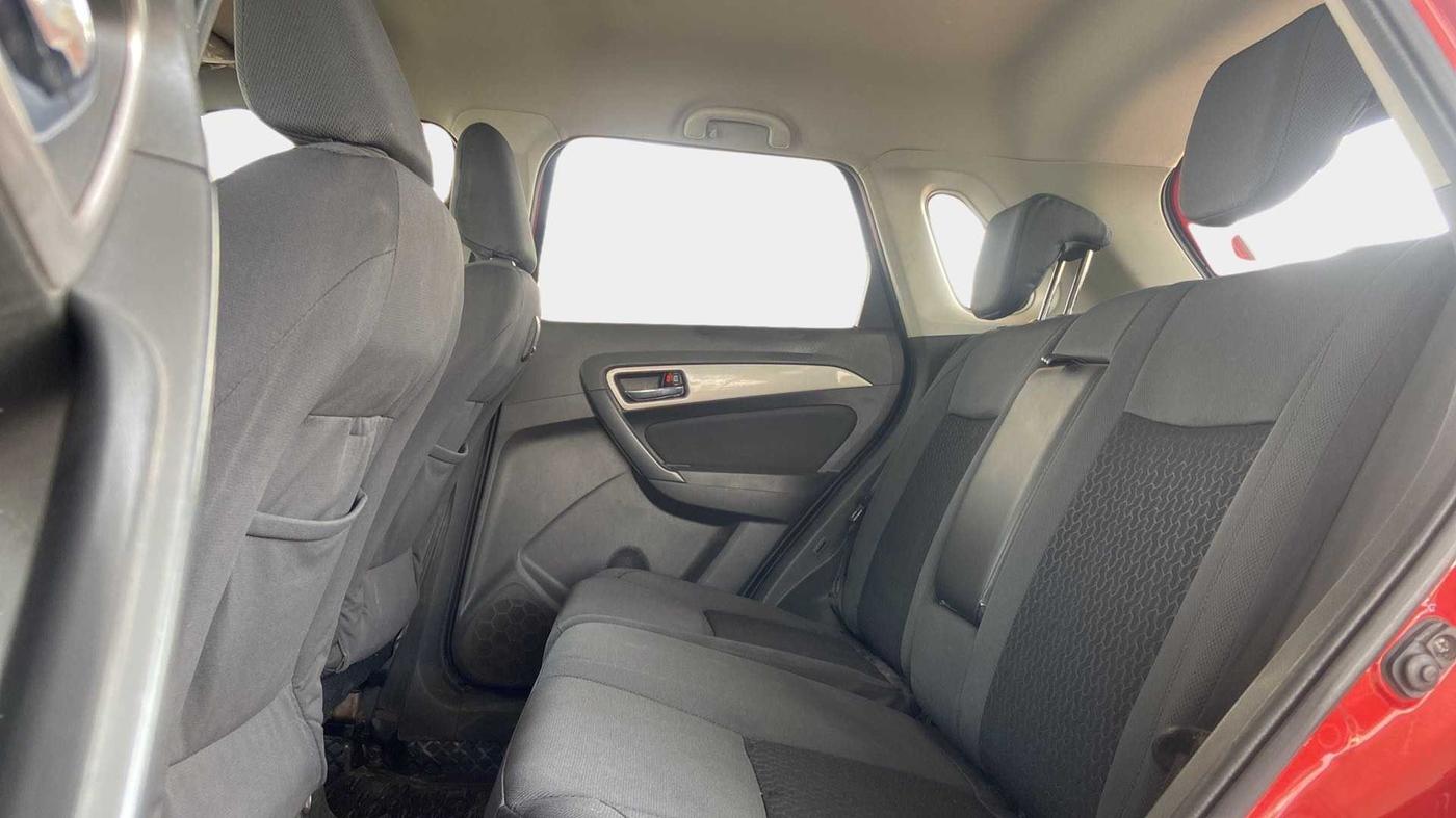 2017 Maruti Vitara Brezza ZDI, Diesel, Manual, 1,09,863 km, Right Side Rear Door Cabin