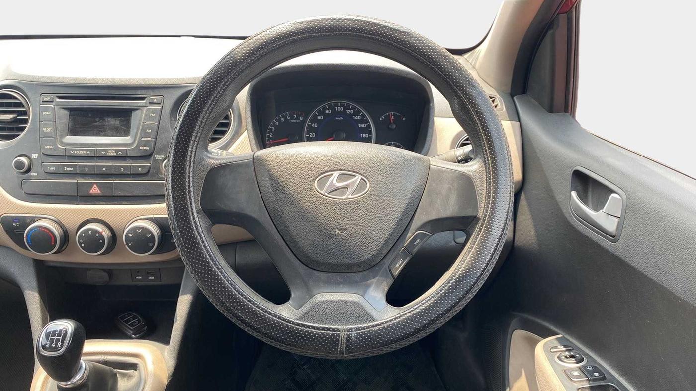 2014 Hyundai Grand i10 SPORTZ 1.2 KAPPA VTVT, Petrol, Manual, 42,929 km, Steering Wheel Close Up