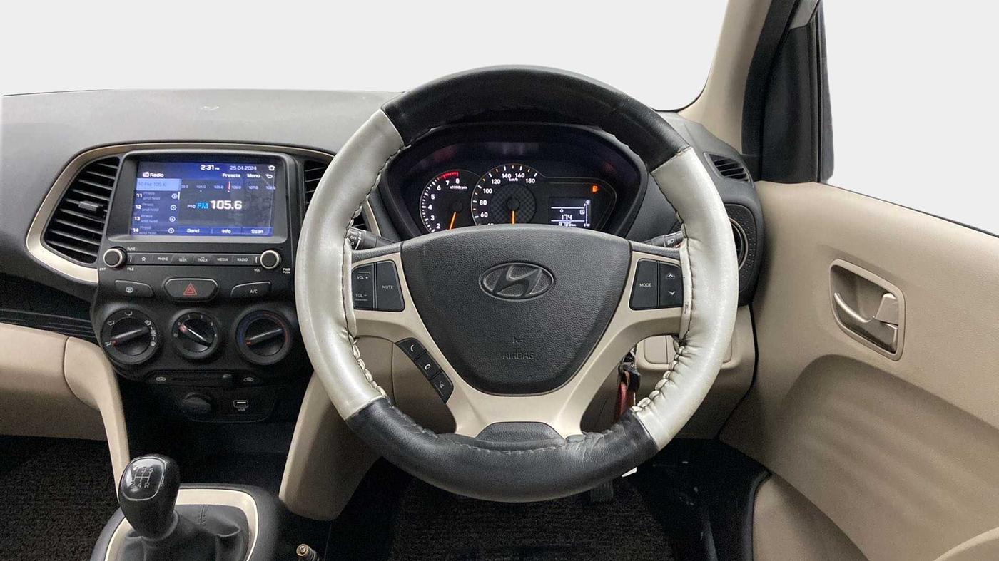 2019 Hyundai NEW SANTRO SPORTZ MT, Petrol, Manual, 31,157 km, Steering Wheel Close Up