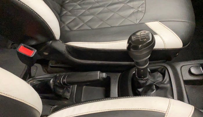 2018 Renault Kwid RXT, Petrol, Manual, 43,158 km, Gear Lever