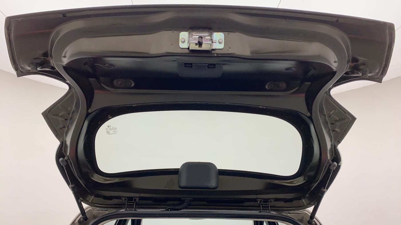 2018 Renault Kwid RXT, Petrol, Manual, 43,158 km, Boot Door Open