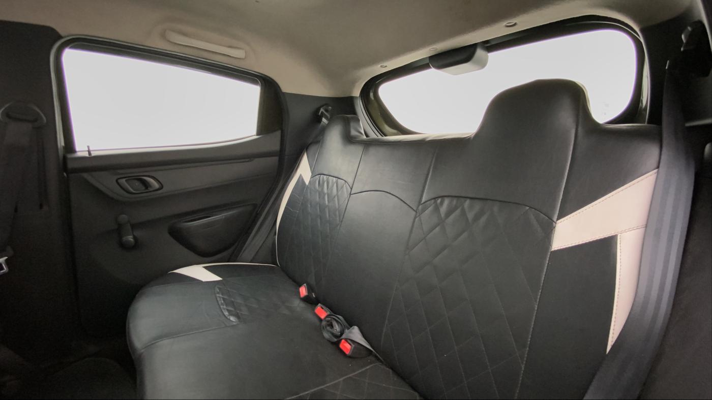 2018 Renault Kwid RXT, Petrol, Manual, 43,158 km, Right Side Rear Door Cabin