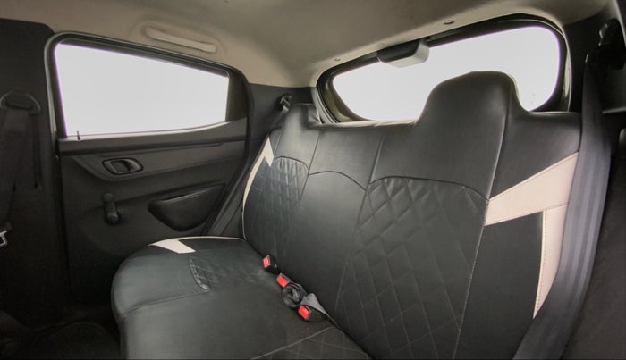 2018 Renault Kwid RXT, Petrol, Manual, 43,158 km, Right Side Rear Door Cabin