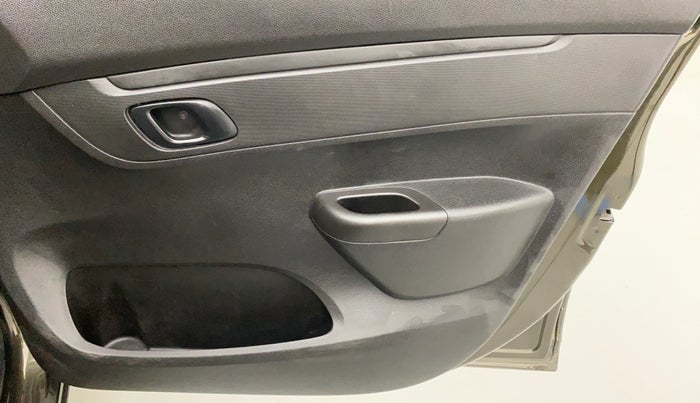 2018 Renault Kwid RXT, Petrol, Manual, 43,158 km, Driver Side Door Panels Control