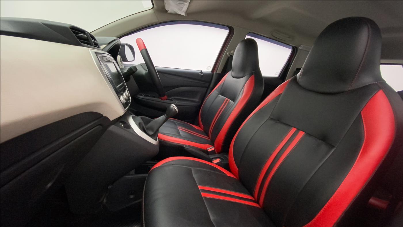2020 Datsun Go Plus T(O), Petrol, Manual, 7,758 km, Right Side Front Door Cabin