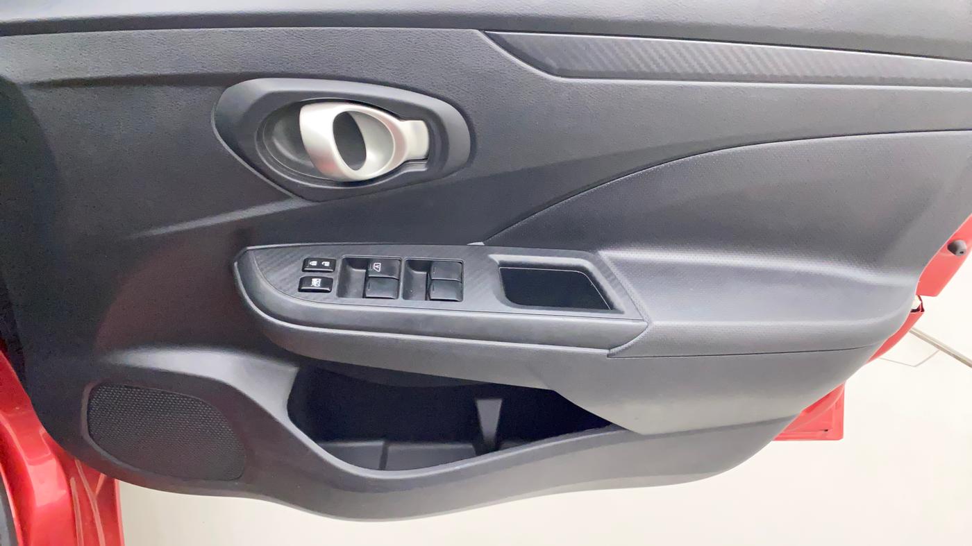 2020 Datsun Go Plus T(O), Petrol, Manual, 7,758 km, Driver Side Door Panels Control