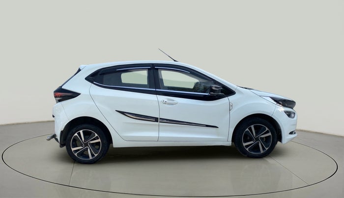 2021 Tata ALTROZ XZ PETROL, Petrol, Manual, 32,275 km, Right Side View