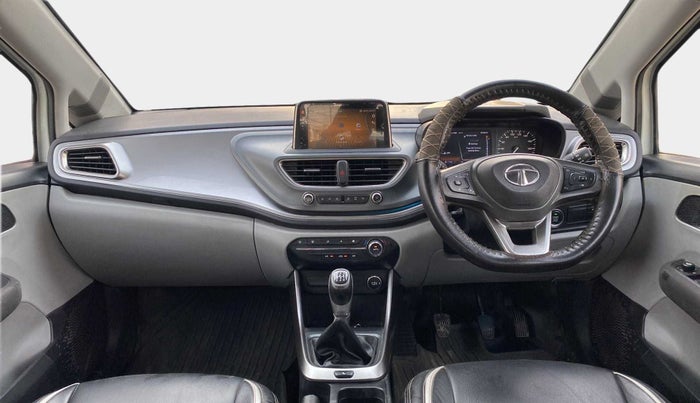 2021 Tata ALTROZ XZ PETROL, Petrol, Manual, 32,275 km, Dashboard